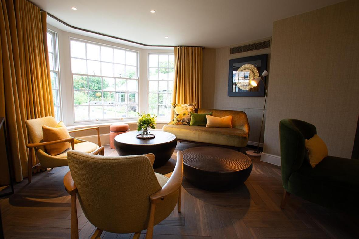 Falcon Hotel Towcester Exterior photo